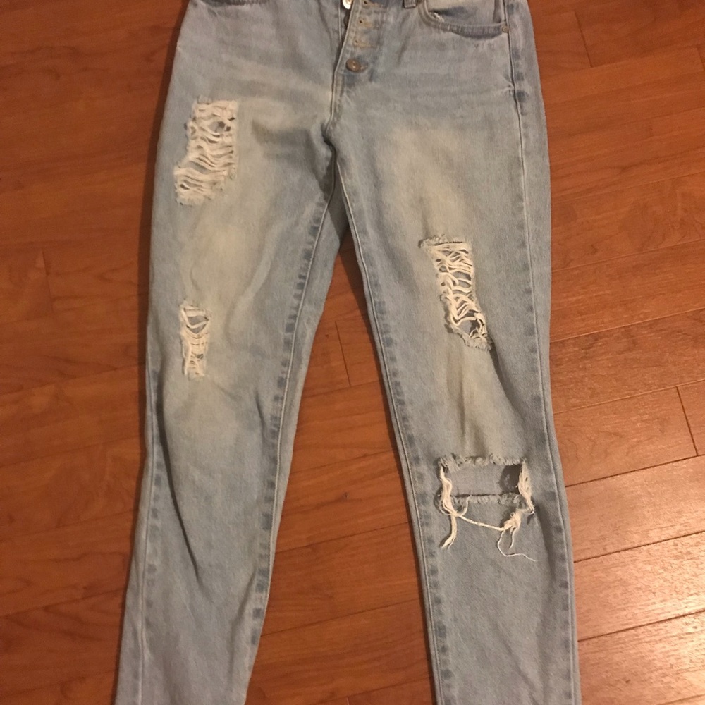 Ripped mom jeans